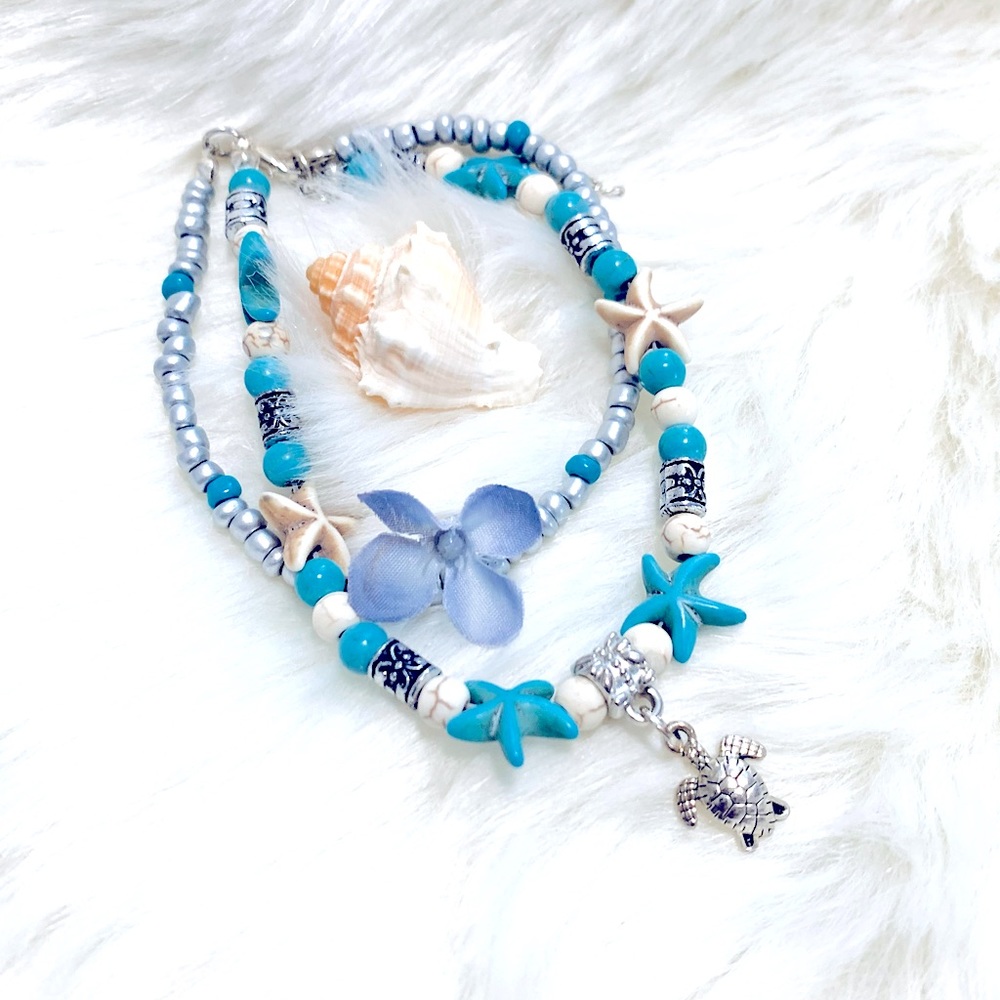 Beach Vibes Beaded Double Layered Turquoise StarFish & SeaTurtle Charm Bracelet